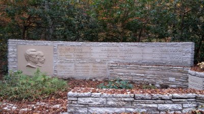 Restaurierung Moserdenkmal Waldfriedhof Schaffhausen